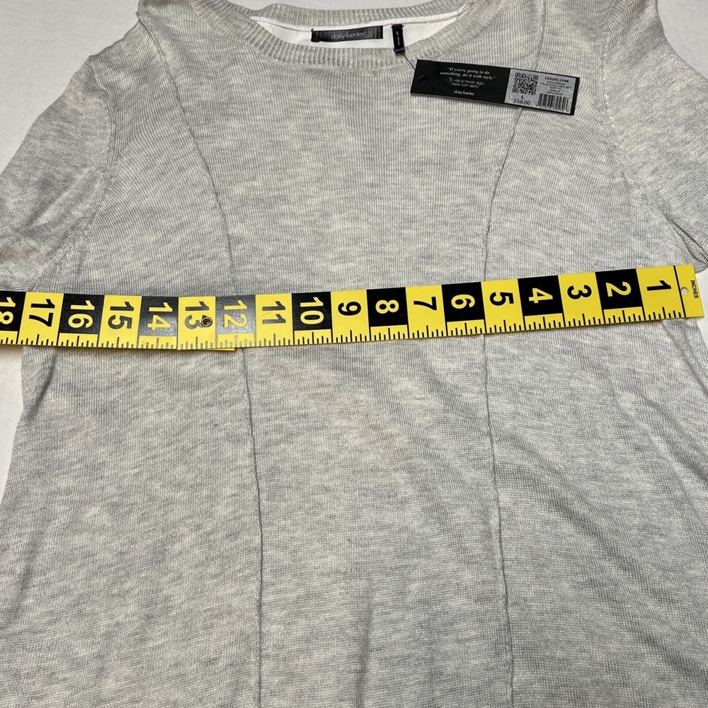 Daisy Fuentes Women's SZ Large Sweater Media Split Back Hi Low NWT - Picture 7 of 12